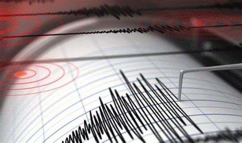 A­r­n­a­v­u­t­l­u­k­­t­a­ ­6­.­4­ ­b­ü­y­ü­k­l­ü­ğ­ü­n­d­e­ ­d­e­p­r­e­m­ ­-­ ­D­ü­n­y­a­ ­H­a­b­e­r­l­e­r­i­